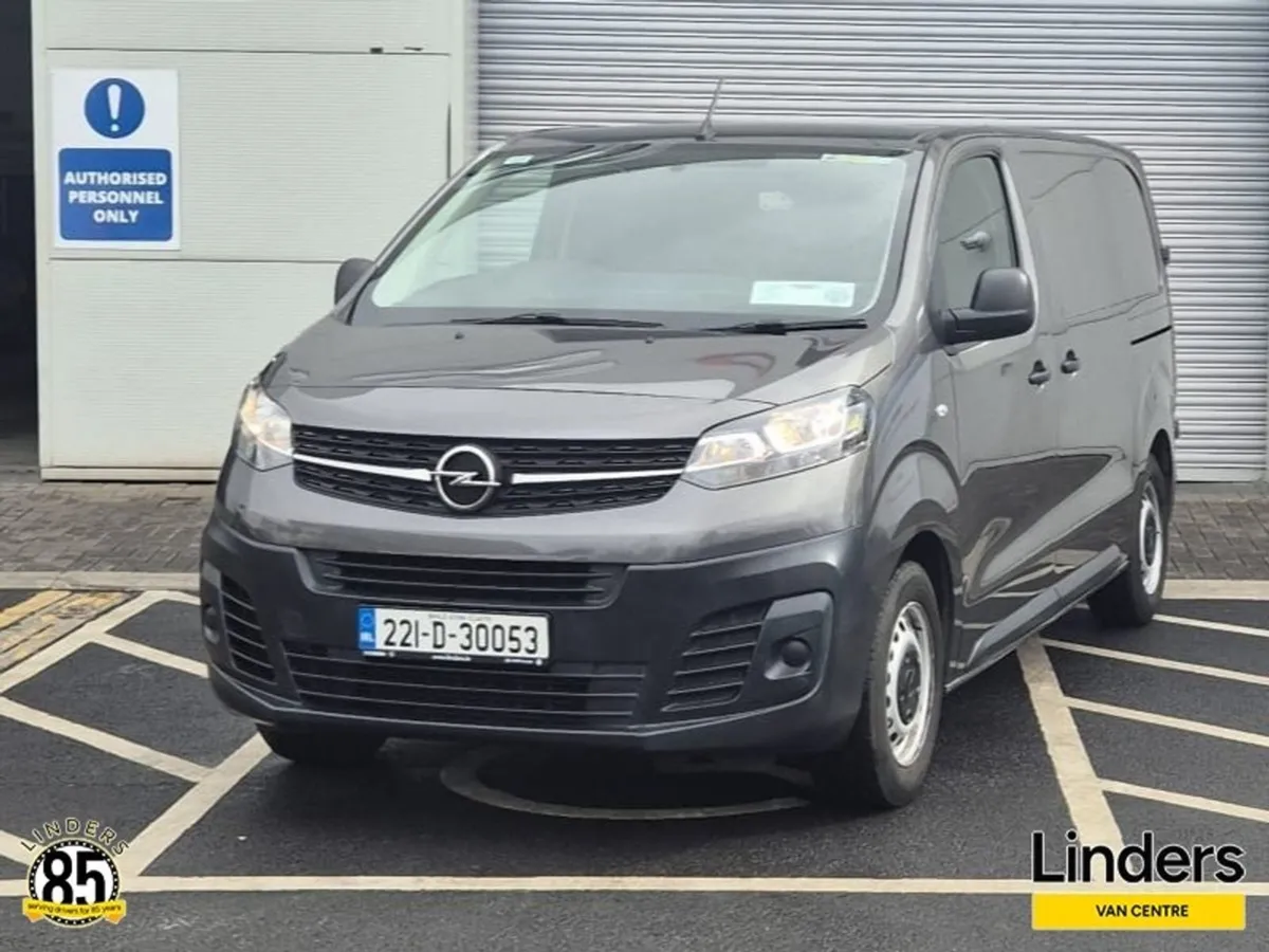 Opel Vivaro MWB - Low KMS - Very Clean - Image 2