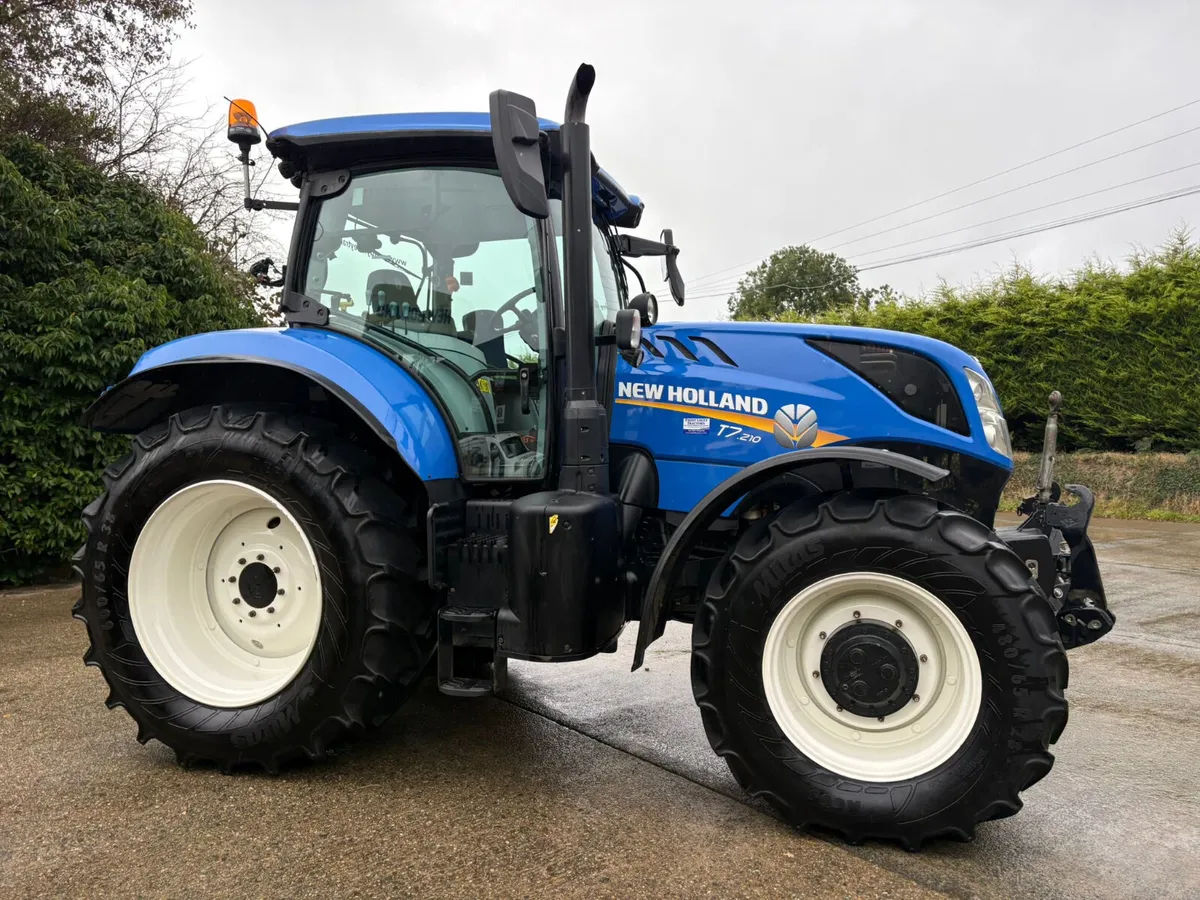 2020 New Holland T7.210 Full Spec Classic 4400 HRS - Image 1