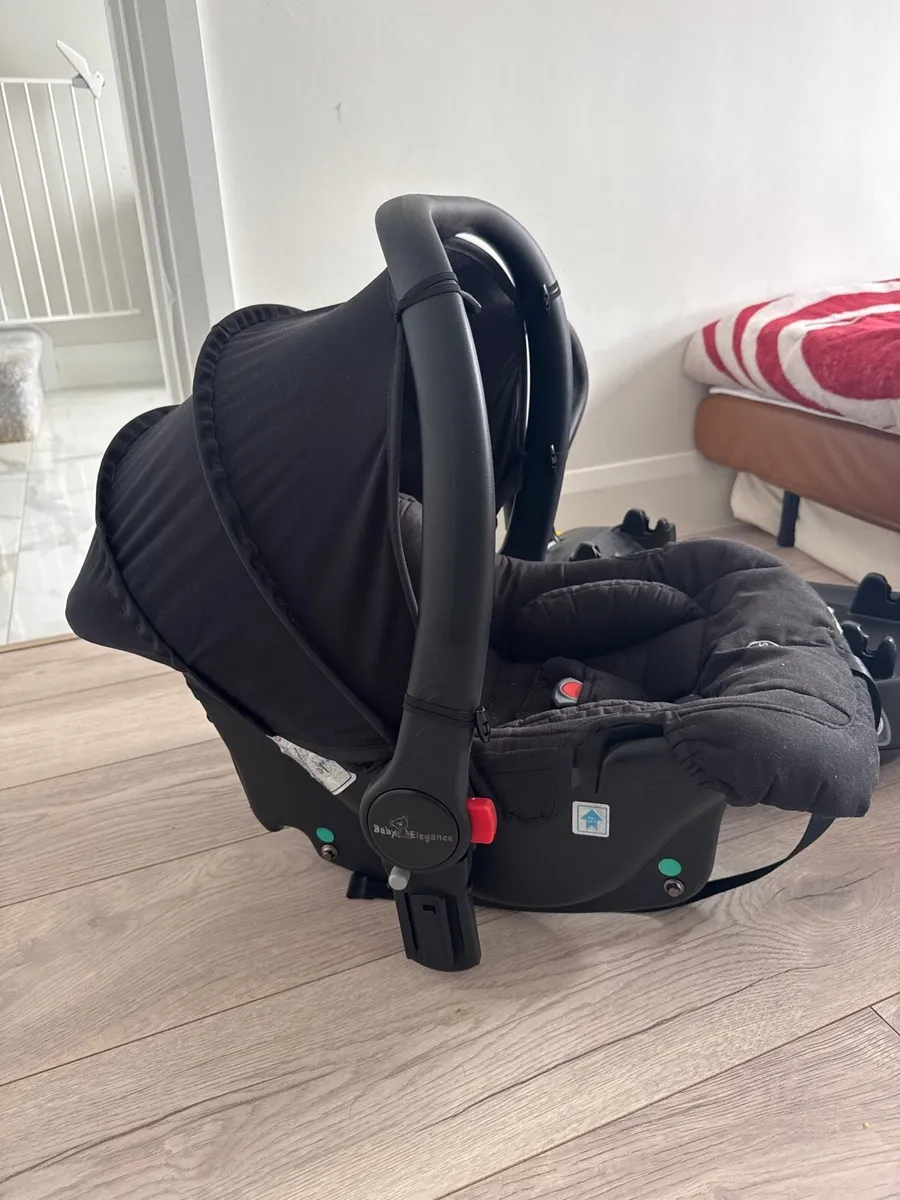 Infant Car seat with ISO-fix (0 - 12 months) - Image 1