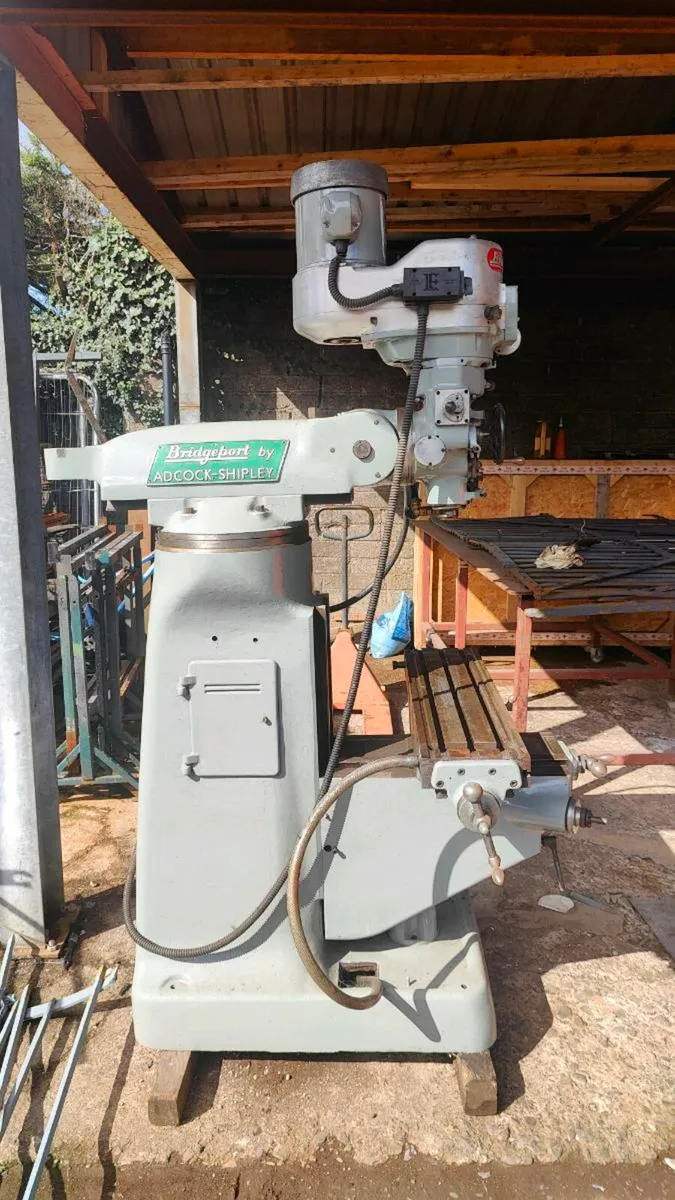 Bridgeport  Series 2 Milling Machine - Image 3