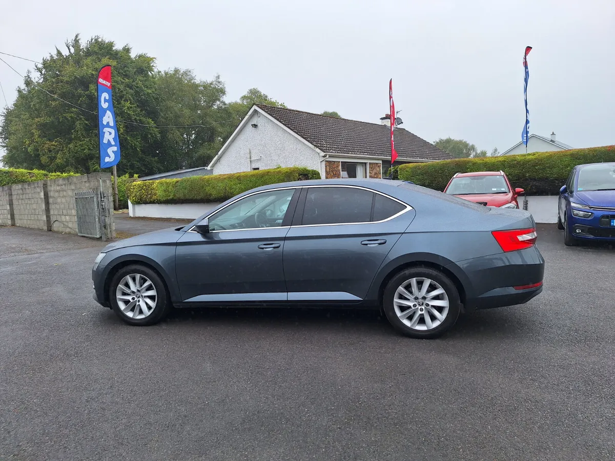 Skoda Superb 2.0 Tdi *Heated Seats/High Spec - Image 4