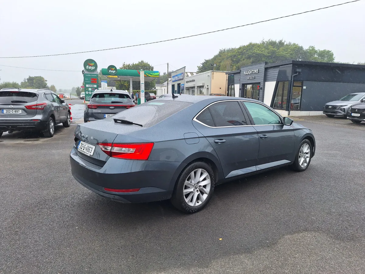Skoda Superb 2.0 Tdi *Heated Seats/High Spec - Image 3