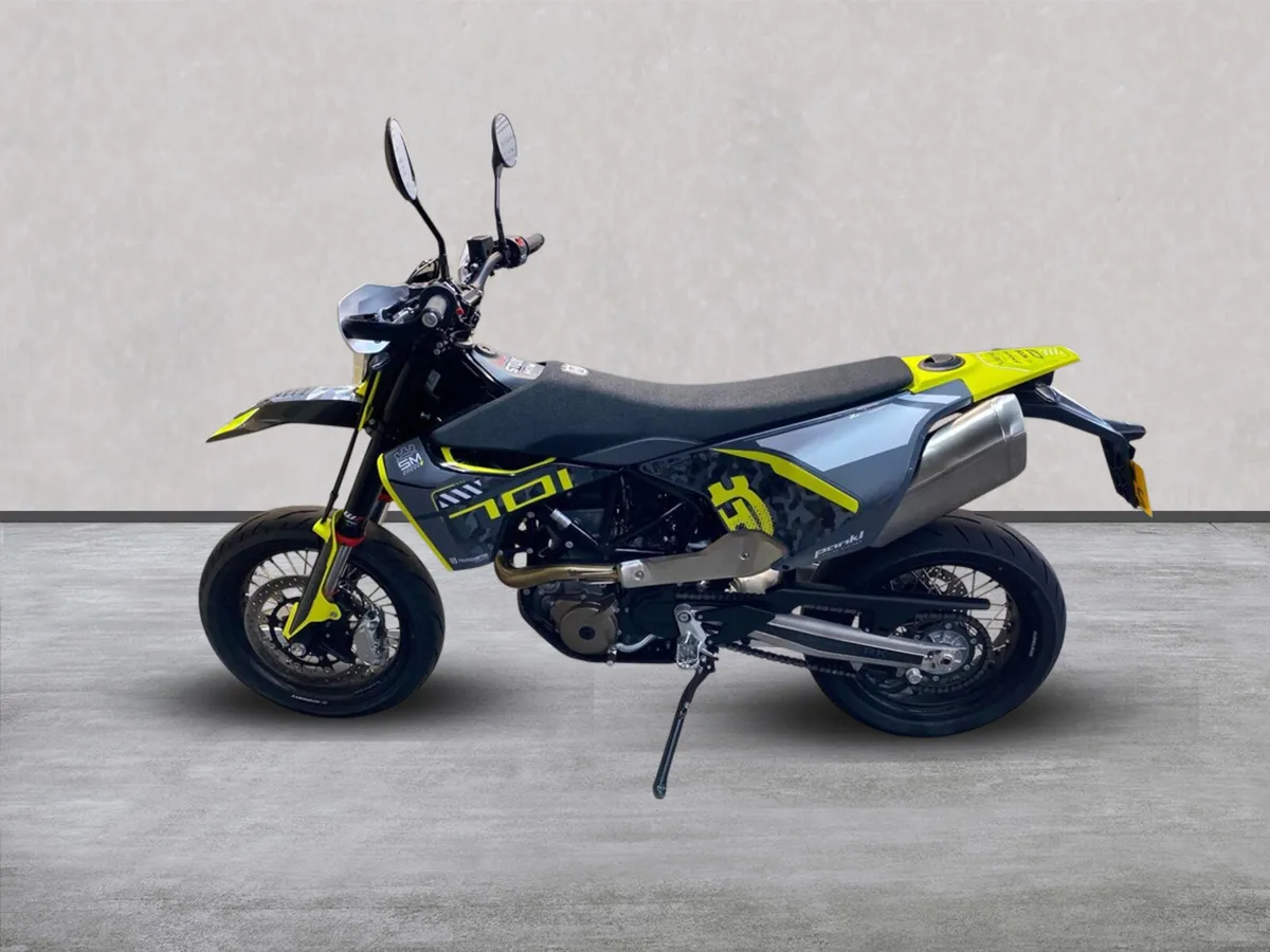 HUSQVARNA 701 Supermoto (SM), NI Registered - Image 2