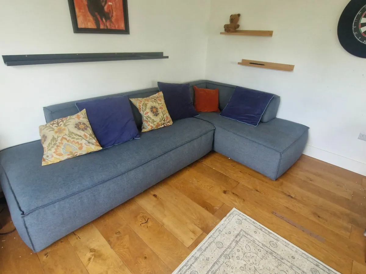 Sofa - Image 2