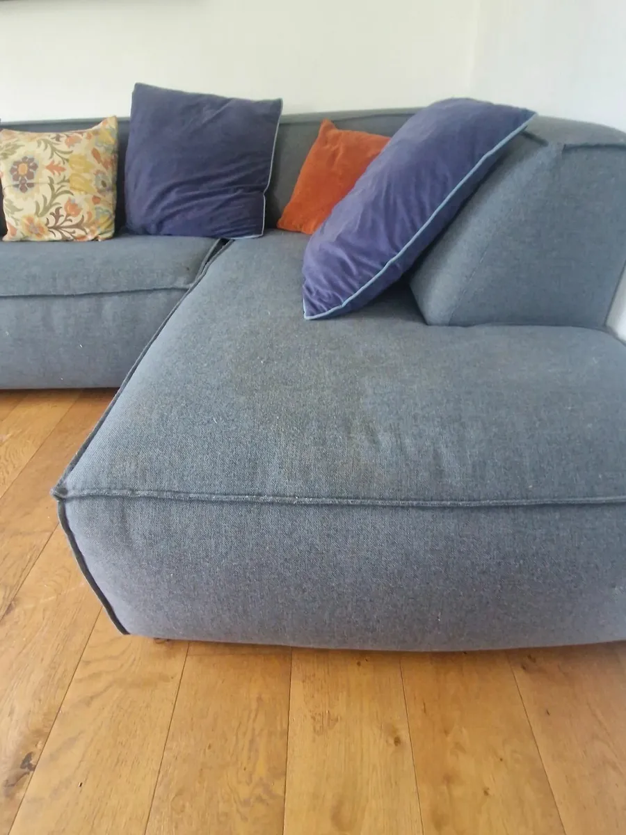 Sofa - Image 3