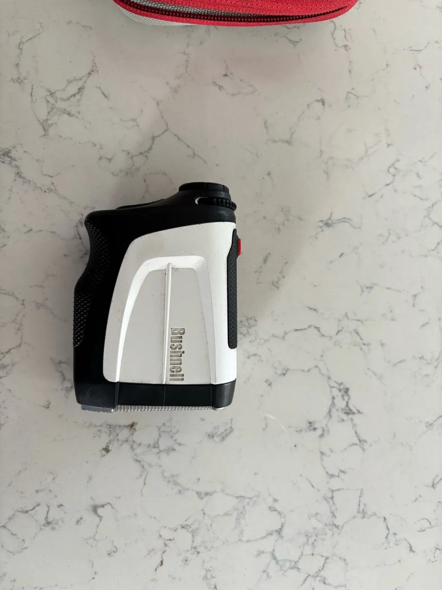 Bushnell Tour V4 Rangefinder - Image 2