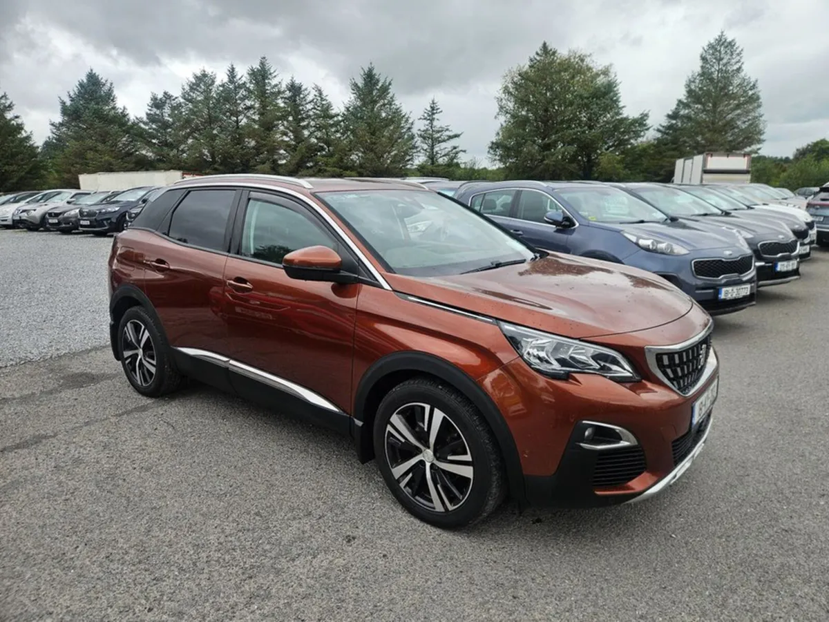 Peugeot 3008 Allure 1.6 Blue HDI 120 4DR - Image 1