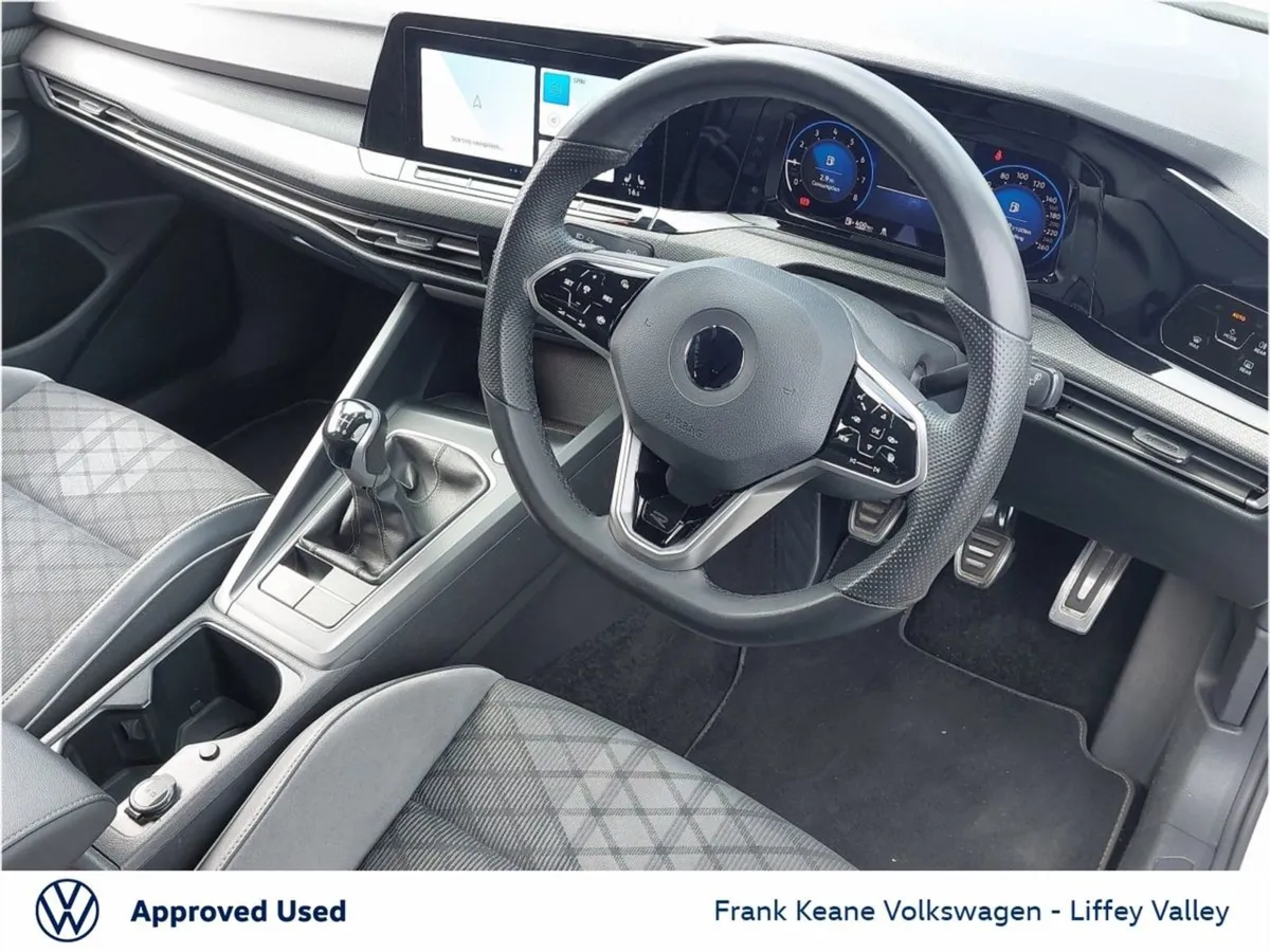 Volkswagen Golf R-line 1.5tsi 130BHP  white   ber - Image 2