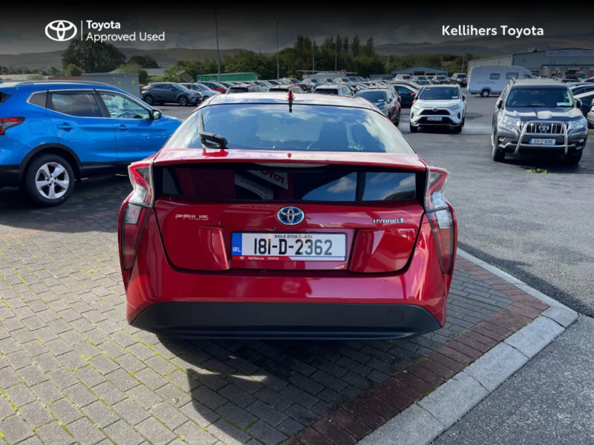 Toyota Prius HYBRID LUXURY 4DR AUTO - Image 4