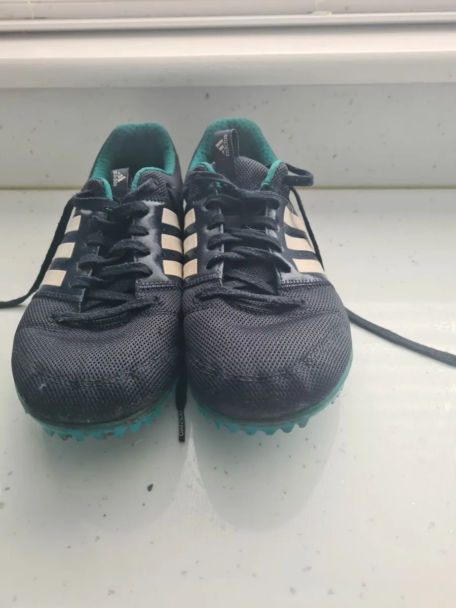 Running spikes - Image 1