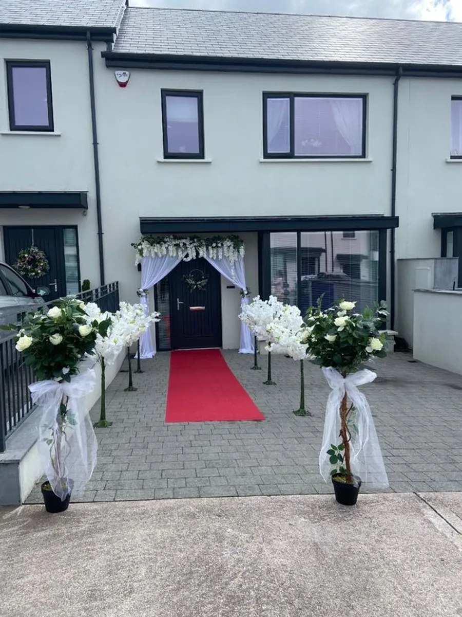 Wedding decor - Image 2