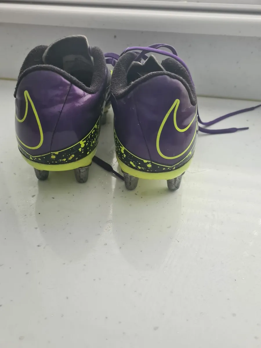 Kids soccer boots - Image 4