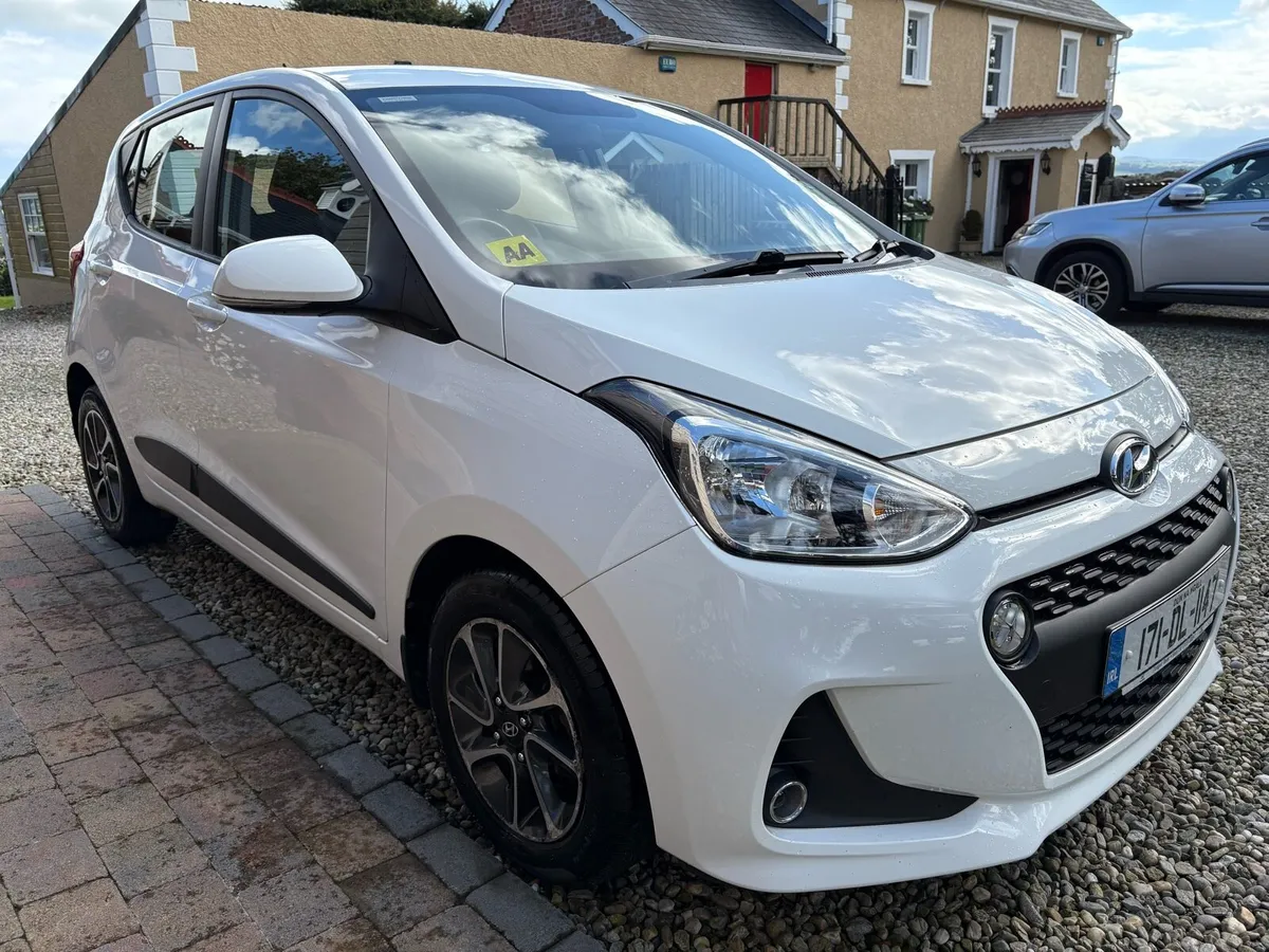 Hyundai i10 Delux - Image 2
