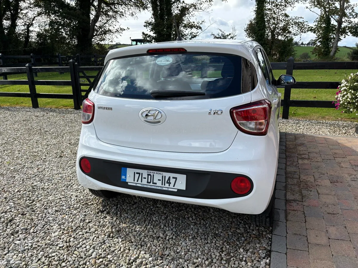 Hyundai i10 Delux - Image 4