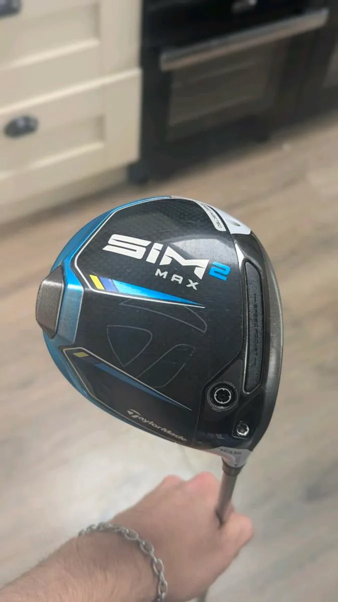 TaylorMade Sim 2 Max - Image 1