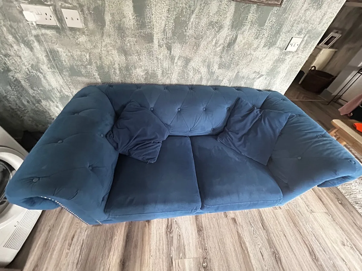Couch - Image 3