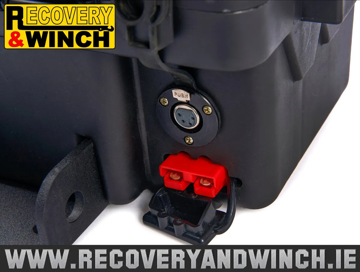 Warrior 4000LB Synthetic Rope Portable Winch 🔴 - Image 3