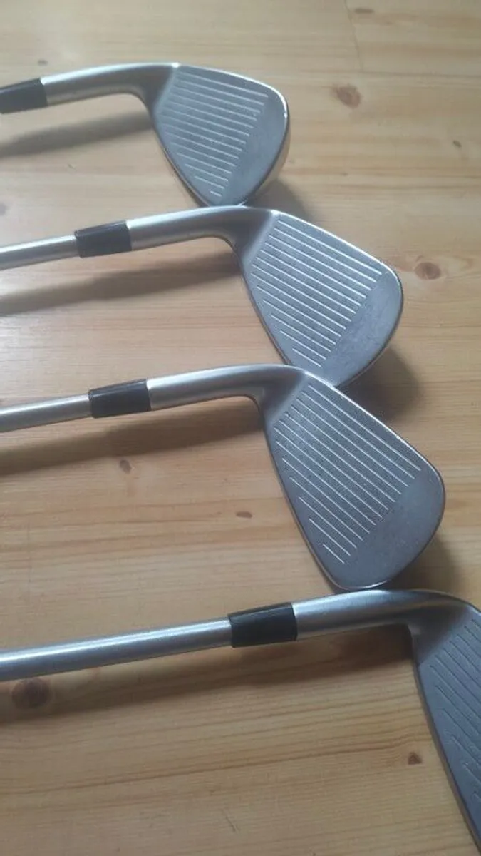 Mizuno JPX 900 Hot Metal Irons 5-PW - Image 3
