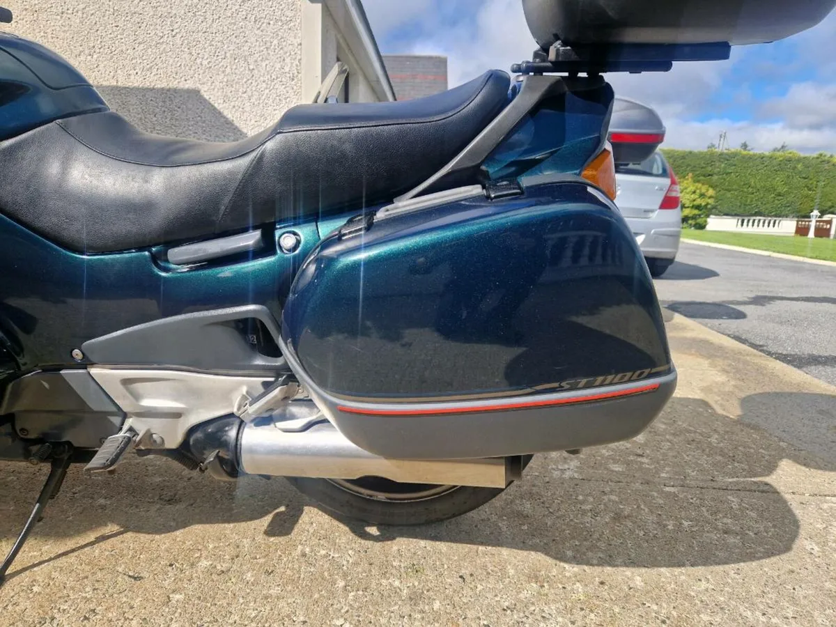 Honda pan European MINT - Image 4
