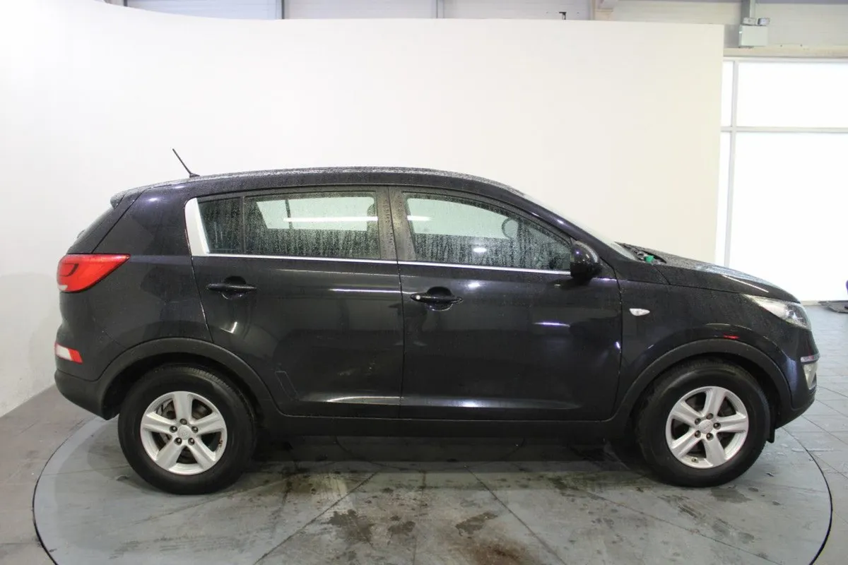 Kia Sportage 1.7 D Isg1 2WD - Image 4