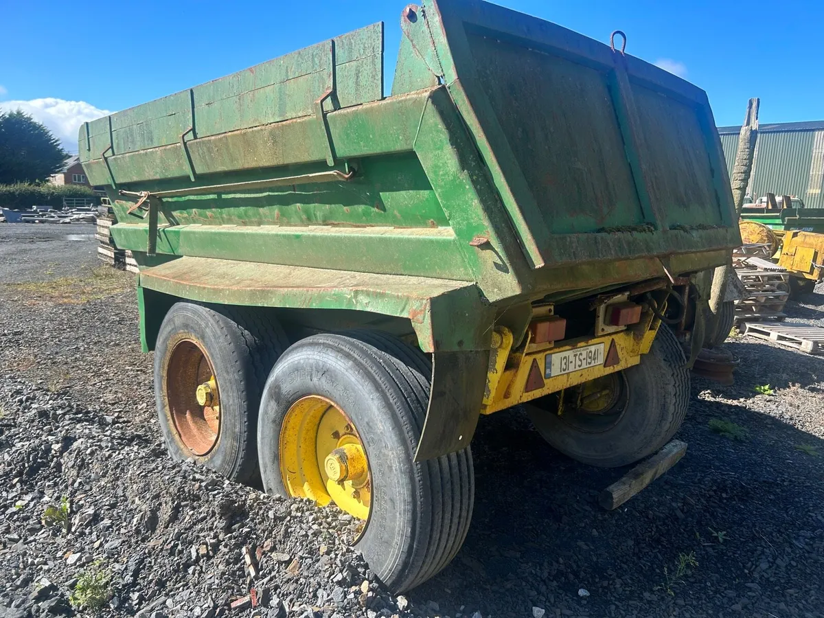 Trailer and Dump trailer - Image 3