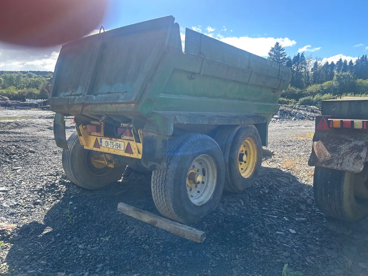 Trailer and Dump trailer - Image 4