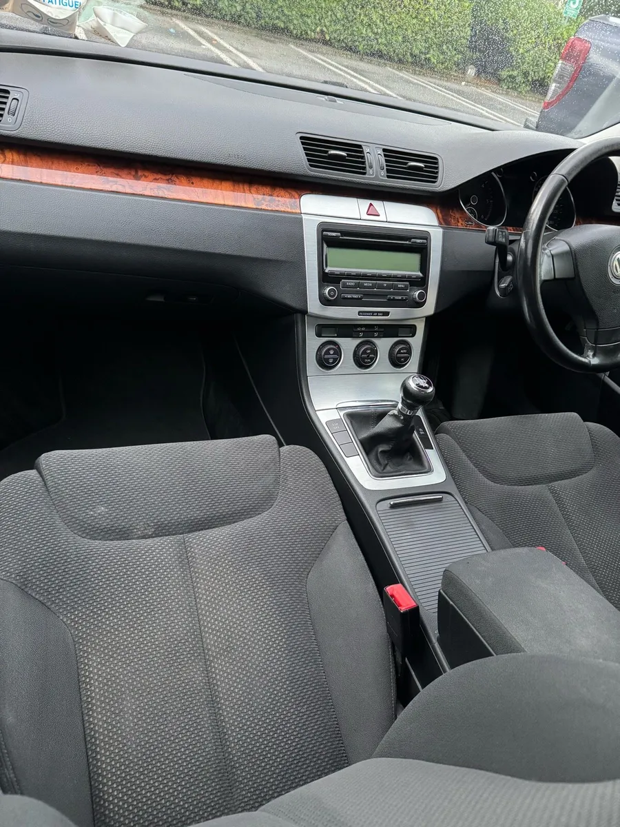 VW Passat 2.0 - Image 4