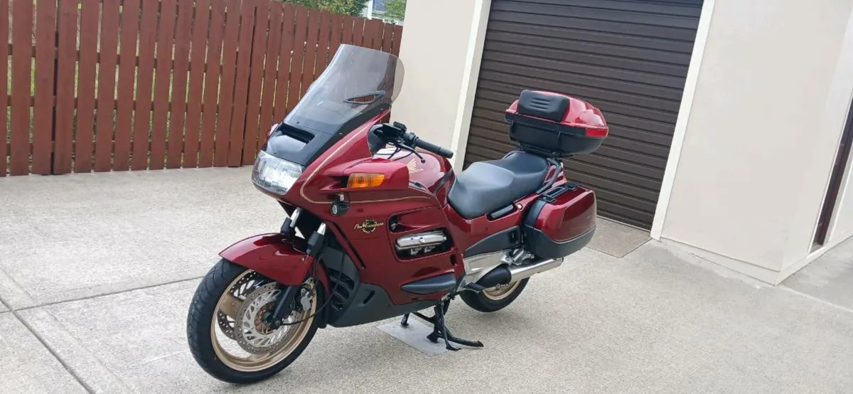 2002 honda pan european st1100 (£1950 stg) - Image 2