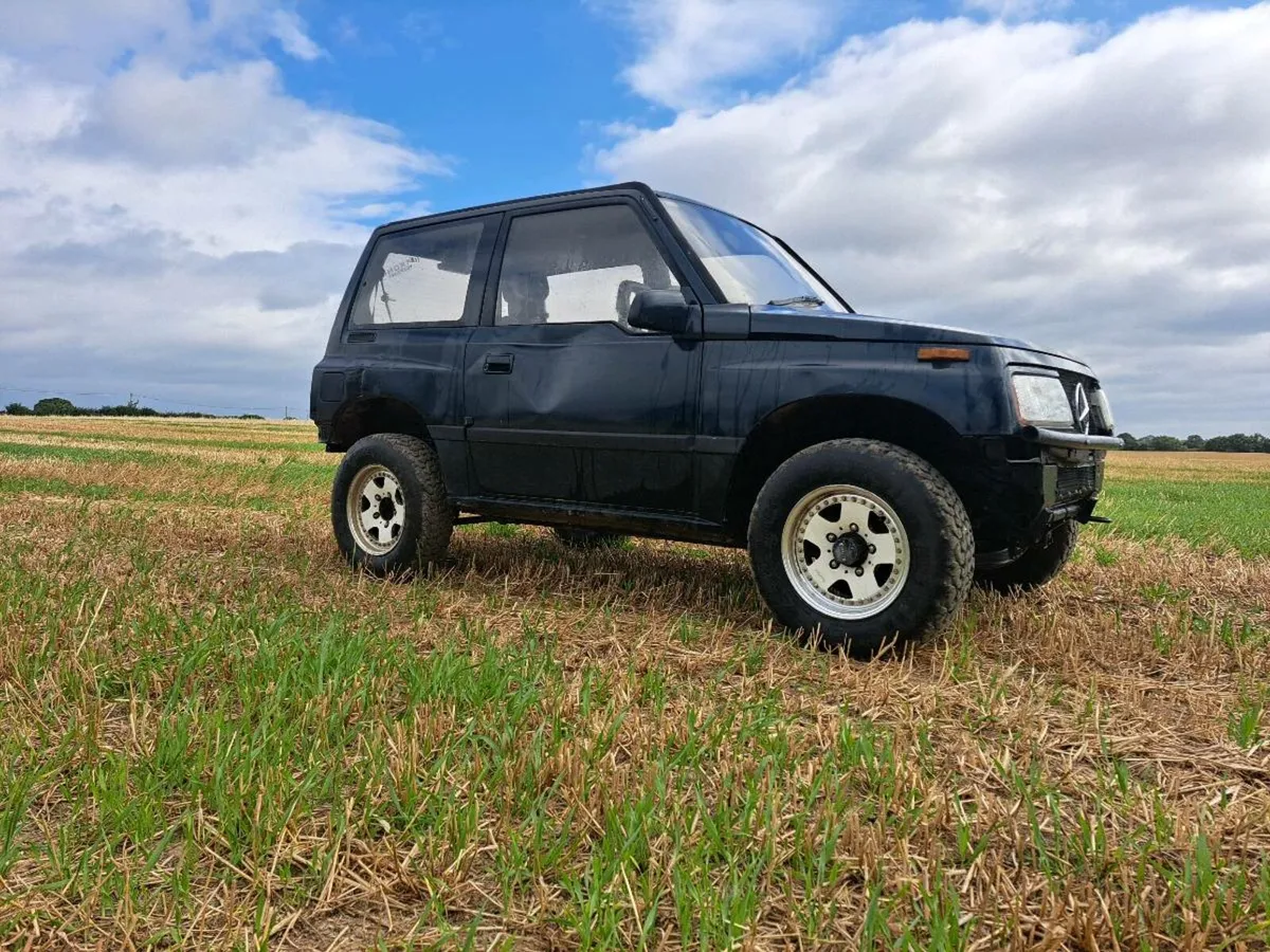 Sukuki 4wd jeep - Image 2