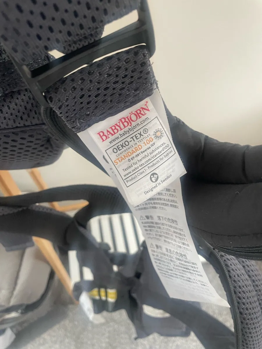 Baby Bjorn mesh carrier move free - Image 3