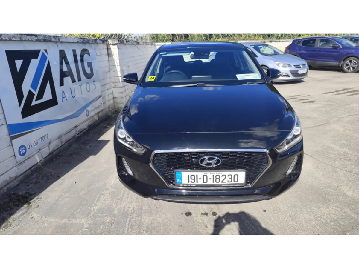 Hyundai i30 2019 DELUXE PLUS SAT NAV - REV CAM - Image 3