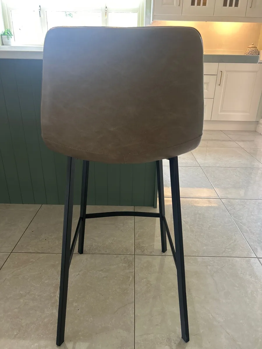 Bar stools - Image 2