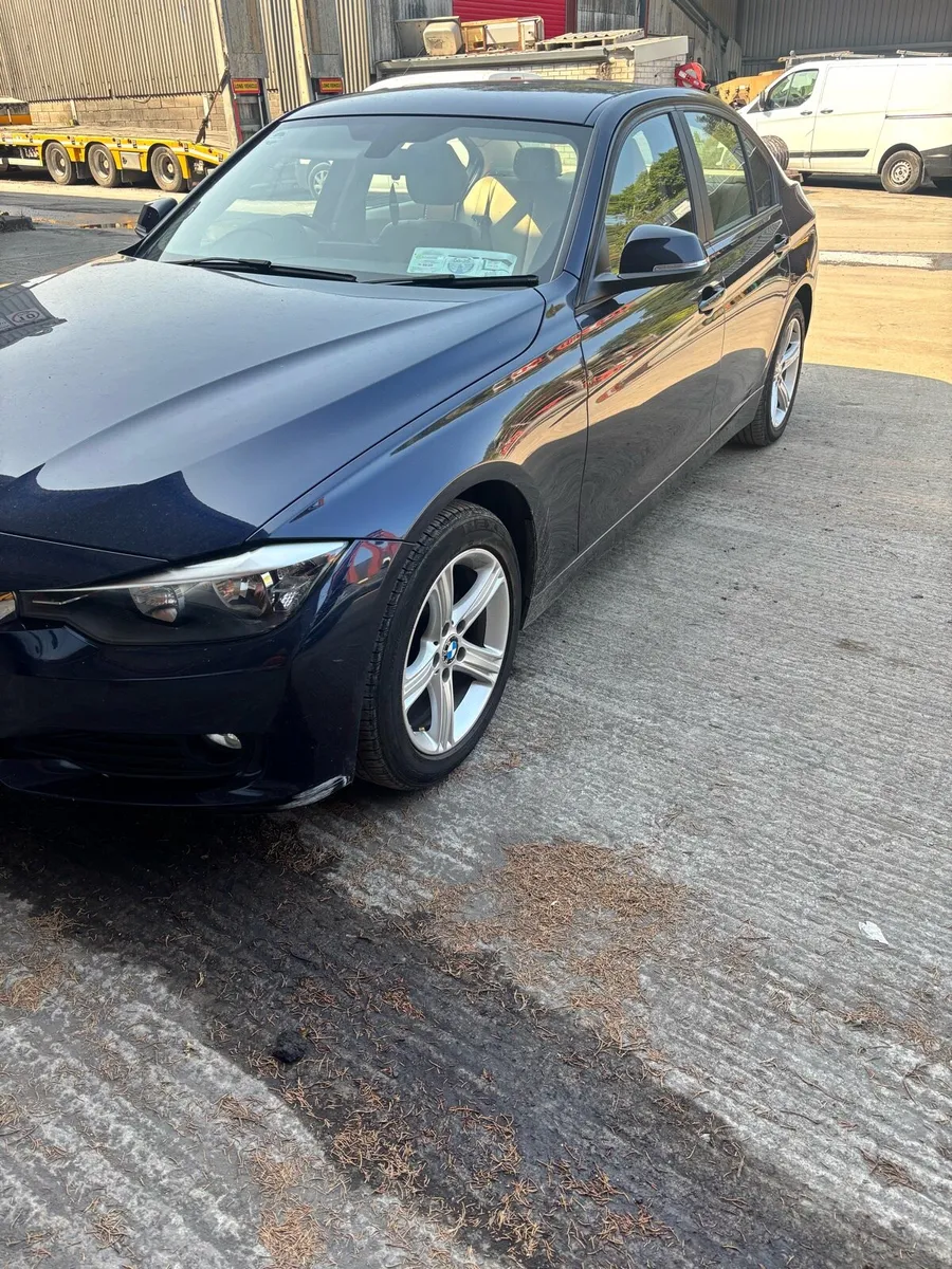 BMW 3 series LOW KMS & NEW NCT - Image 2