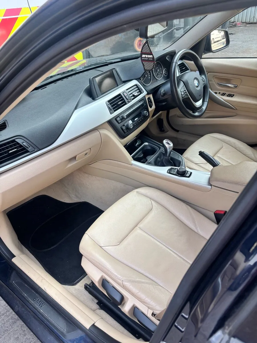 BMW 3 series LOW KMS & NEW NCT - Image 3