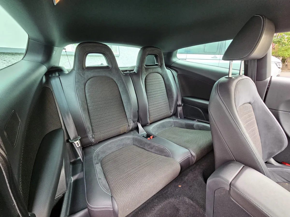 SPORT SPEC - 2.0 TDI - FULL HISTORY - APPLE PLAY - Image 4