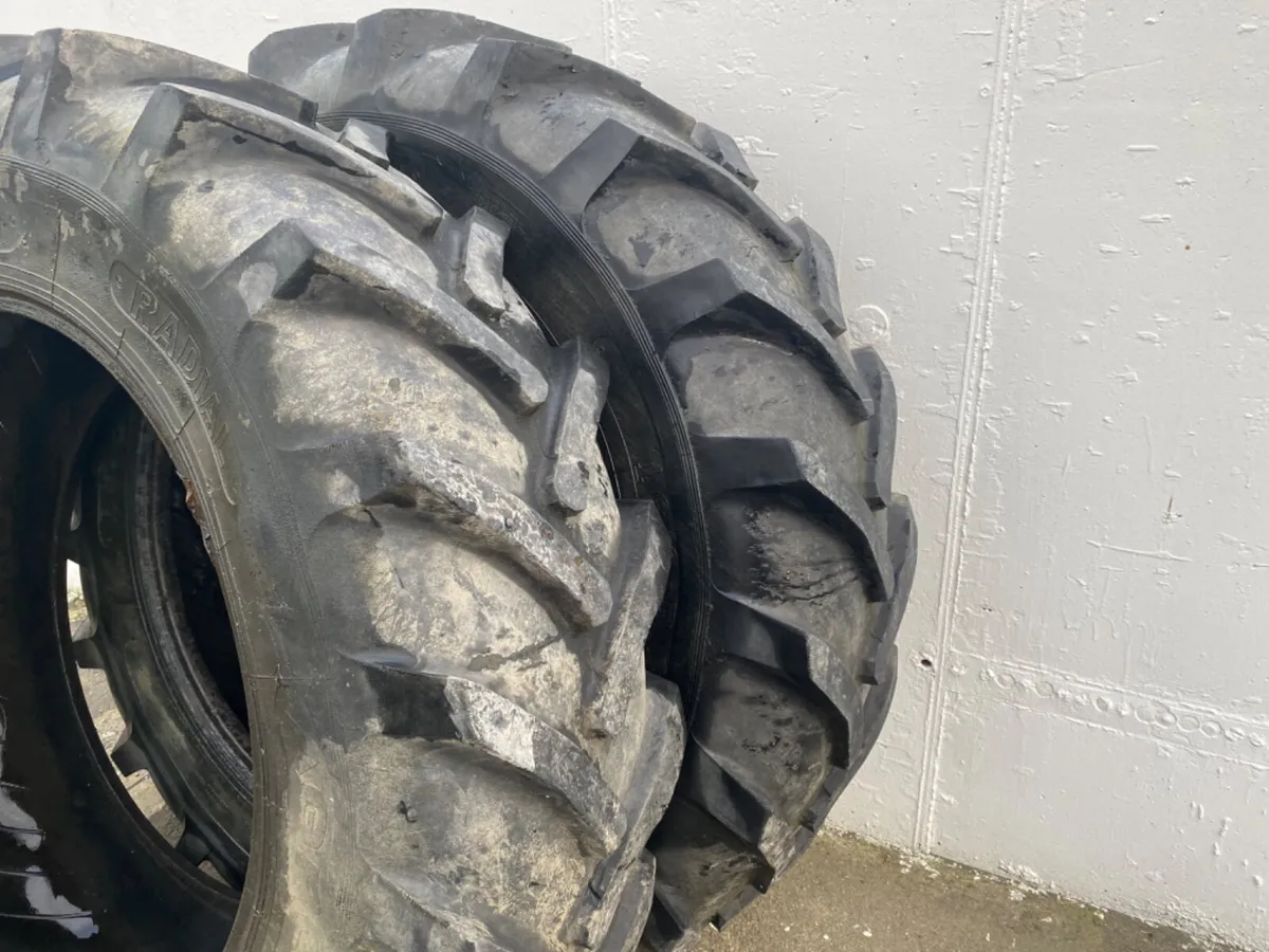 16’9  34 tyres - Image 3