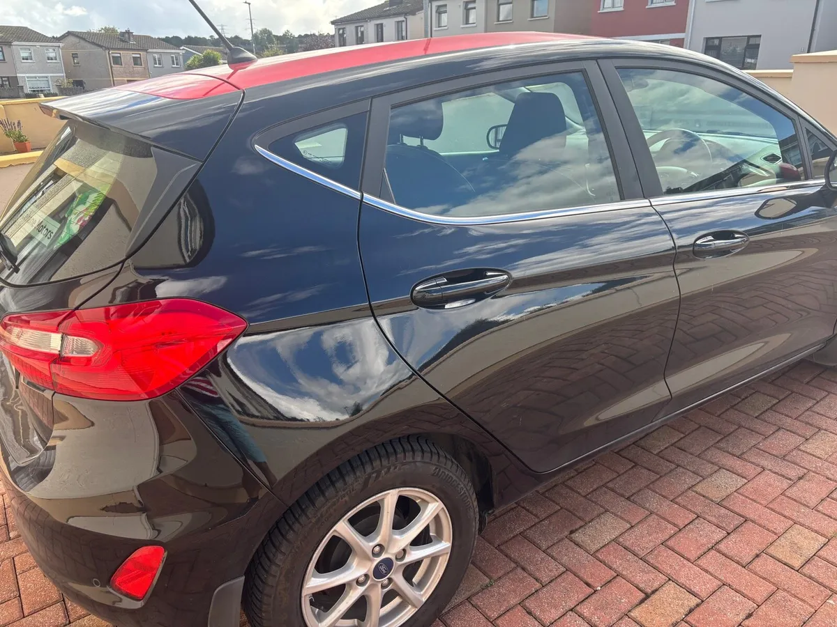 Ford Fiesta - Image 4
