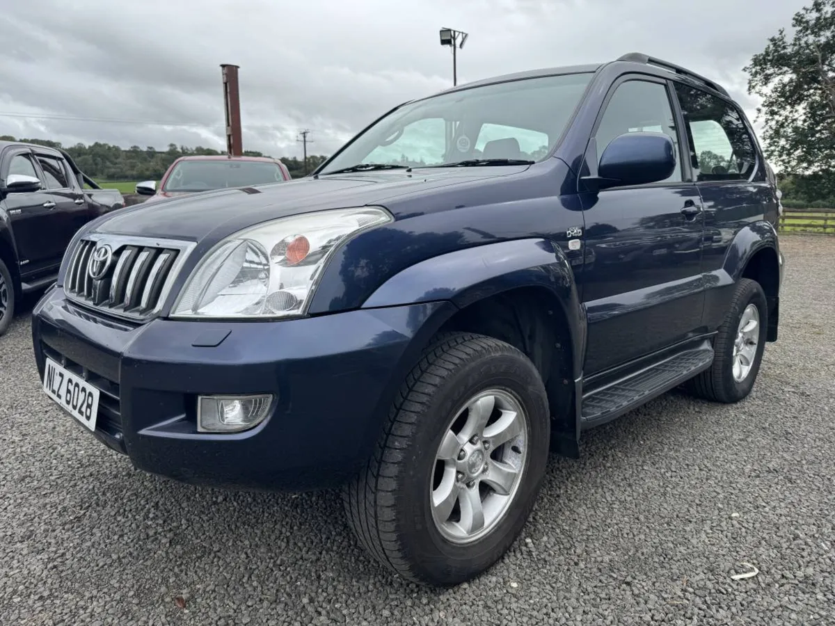 2004 Toyota Landcruiser 3.0 D4D (KDJ125) Manual - Image 1