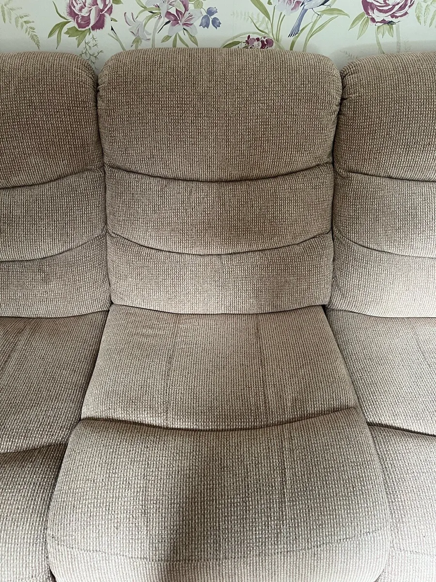 Couches - Image 3