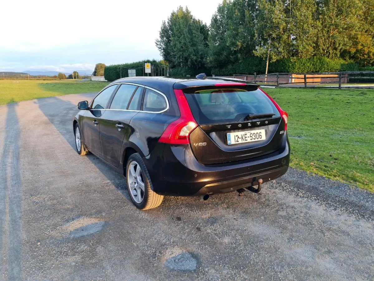 Volvo V60 2012 - Image 3