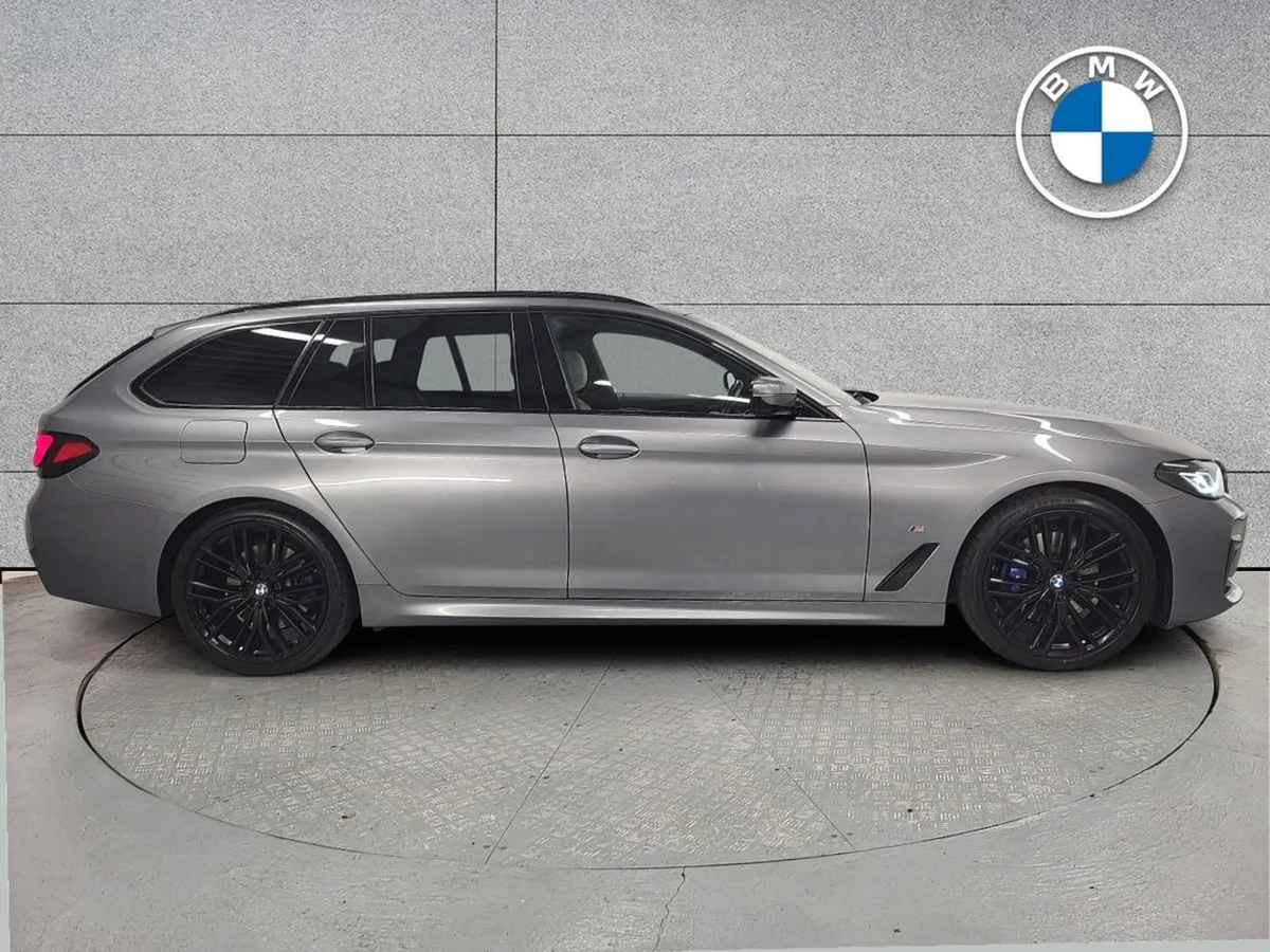 BMW 5 Series 520d M Sport Touring - Image 4