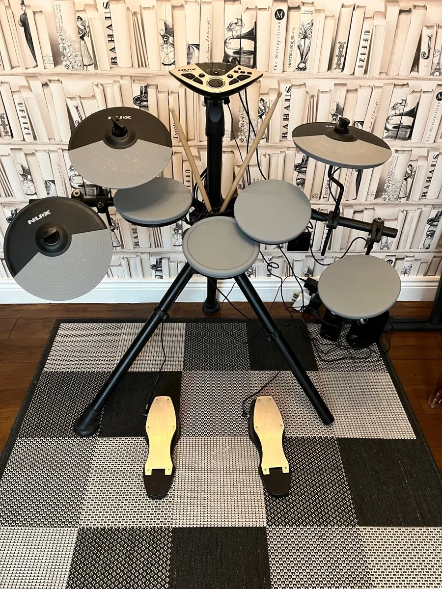 Drumkit (electric) - Image 3