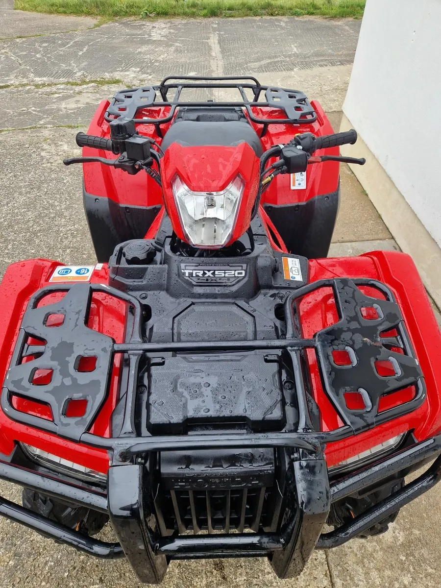 Honda 520 TRX manual 173 hours - Image 1