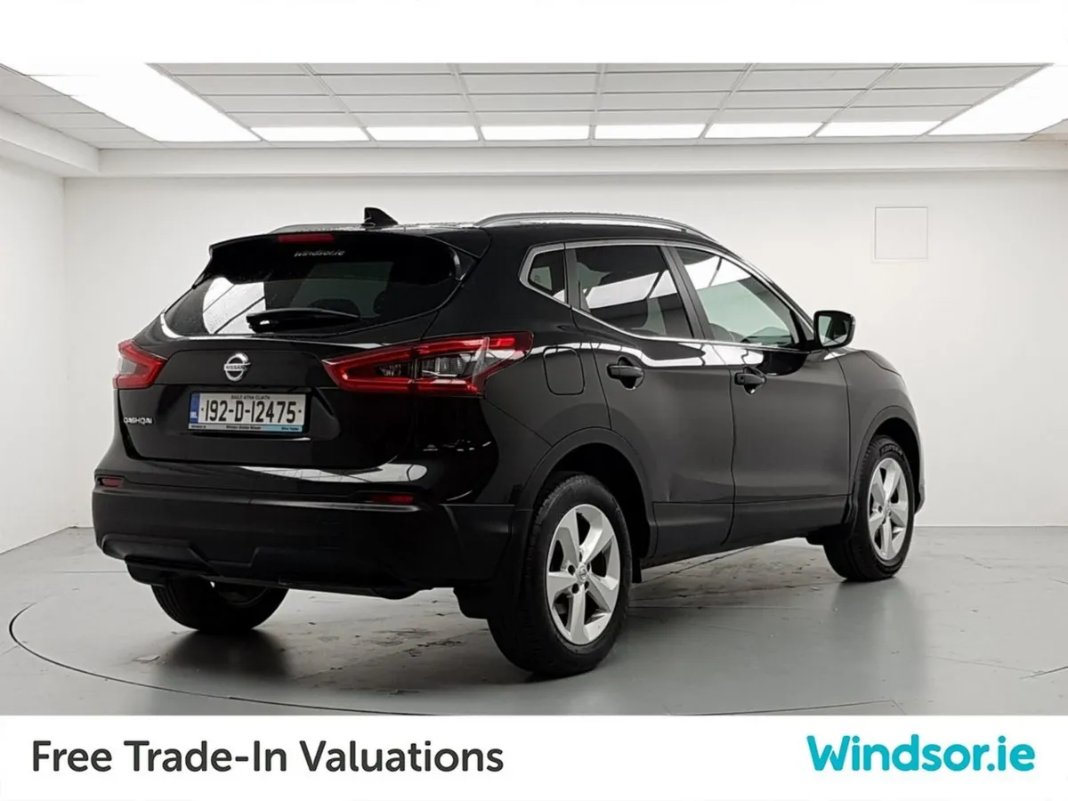 Nissan QASHQAI 1.3 PET SV - Image 3