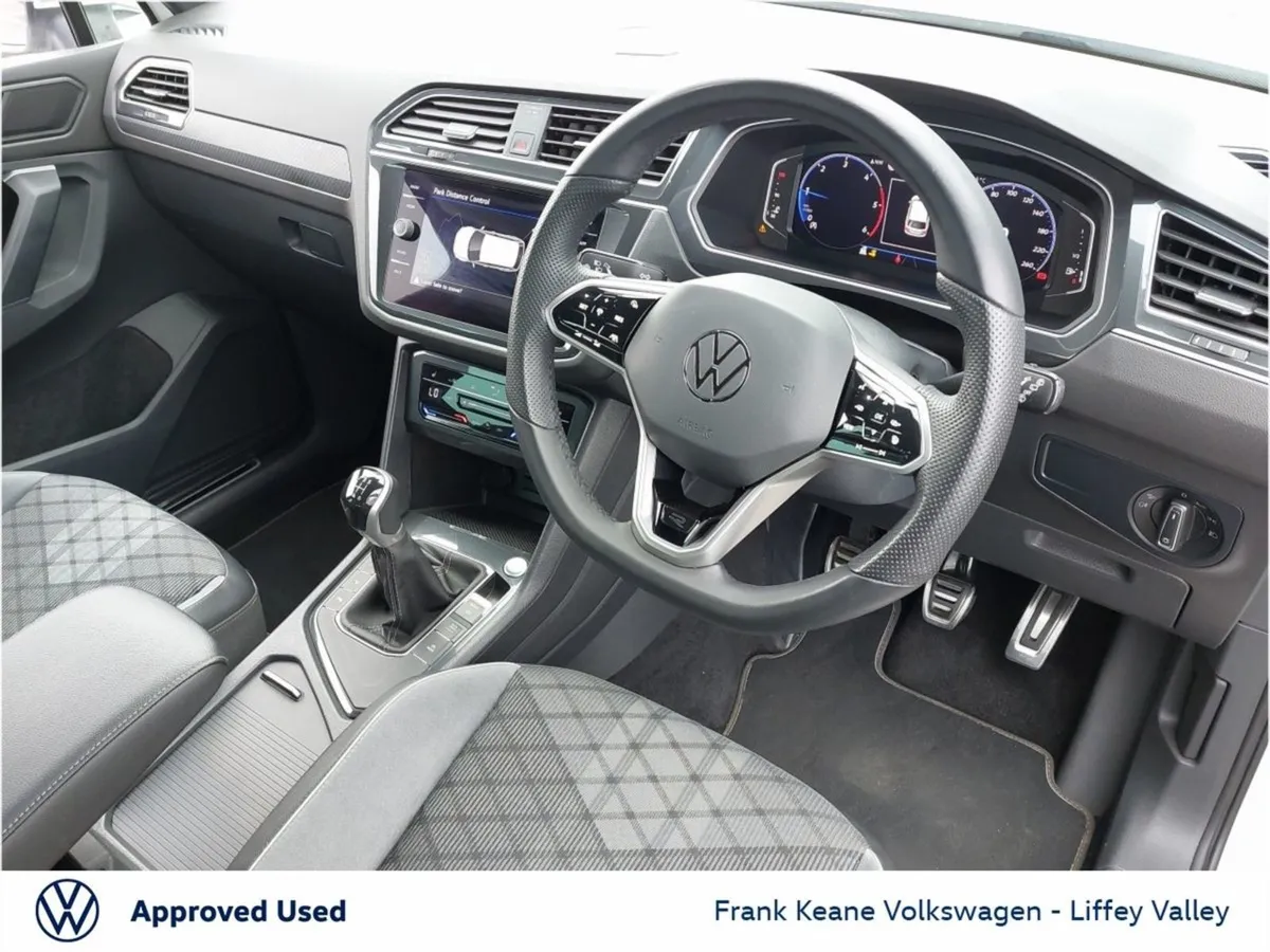 Volkswagen Tiguan R-line 2.0 TDI 150HP  pure Whit - Image 2