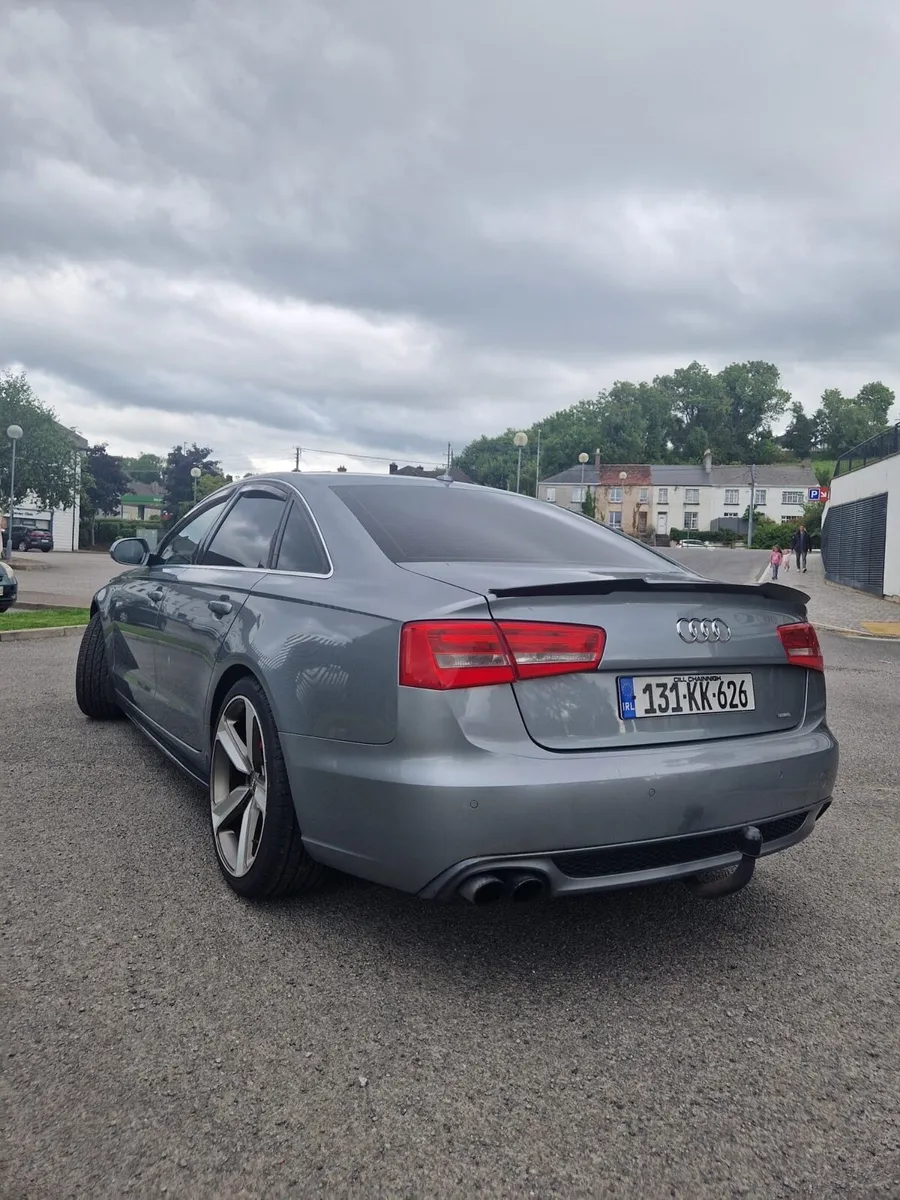 Audi A6- Black addition - Image 4