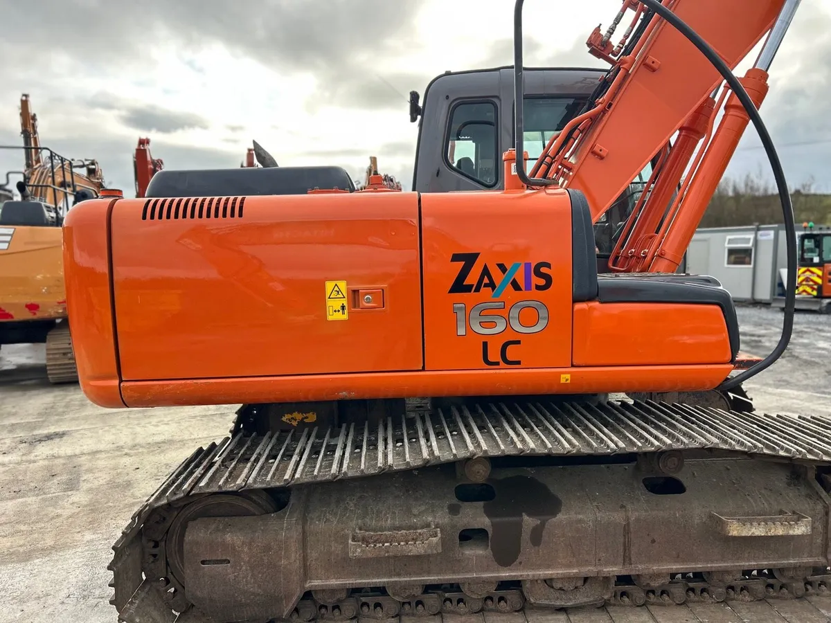 Hitachi ZX160LC-1 Mint Condition👌 - Image 2