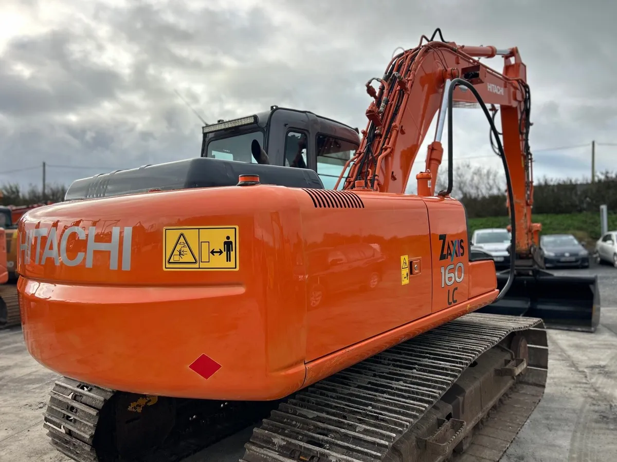 Hitachi ZX160LC-1 Mint Condition👌 - Image 3