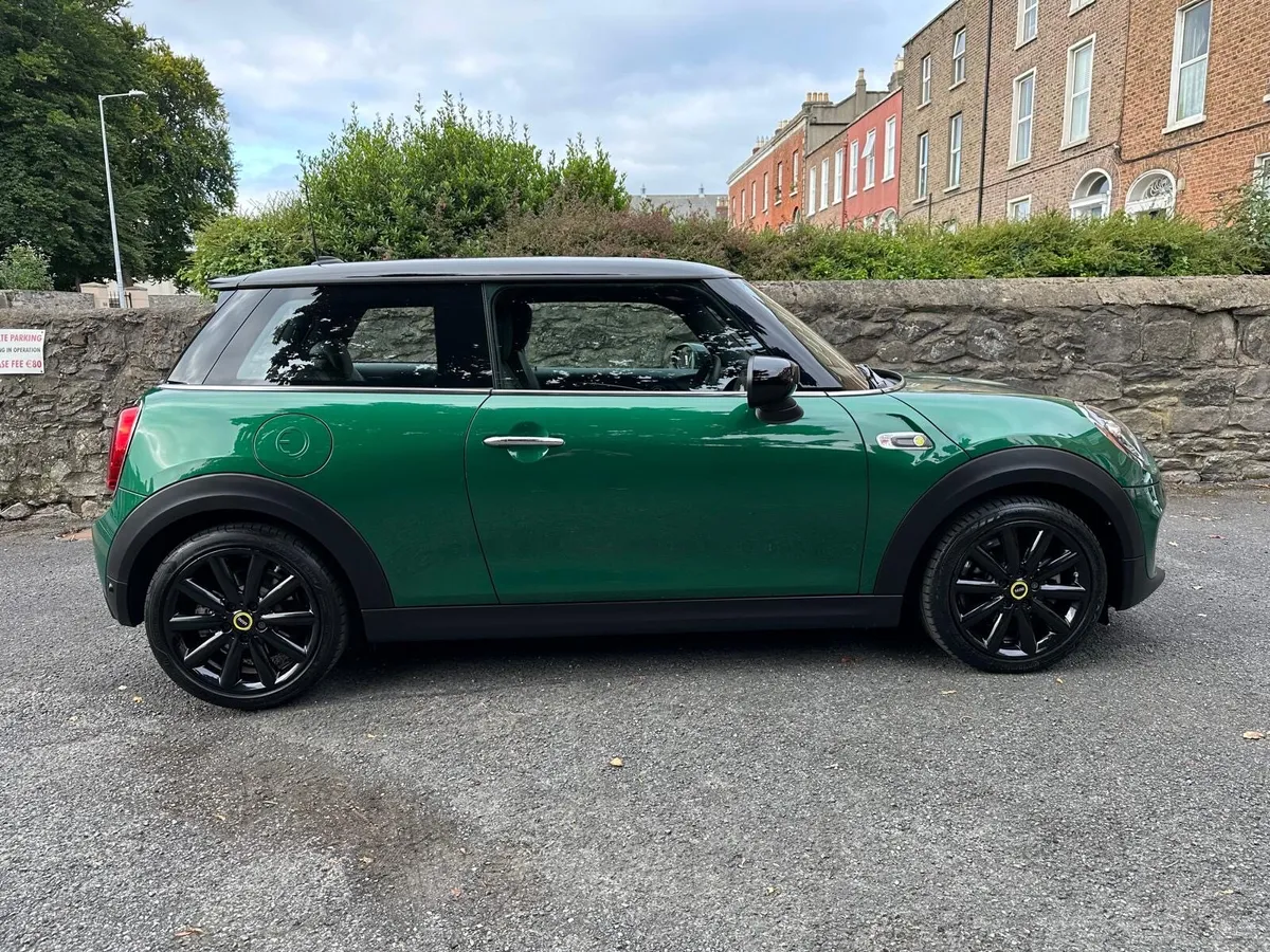 Mini Cooper s - Image 2