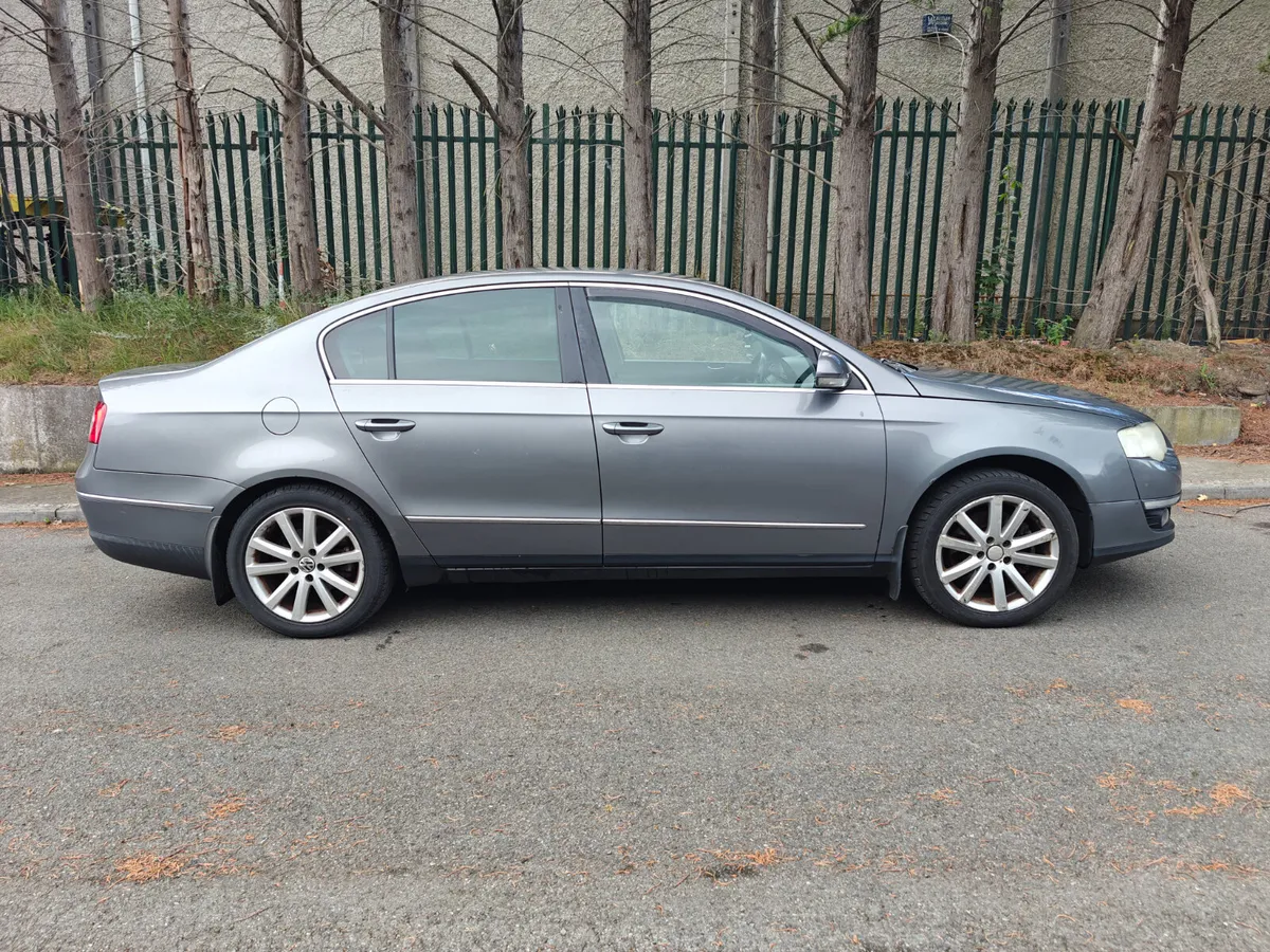 2009 VOLKSWAGEN PASSAT 1.9 TDI - Image 3